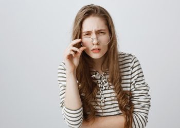 Tanda Tanda Gula Darah Tinggi yang Perlu Diwaspadai Melalui Indikator pada Mata