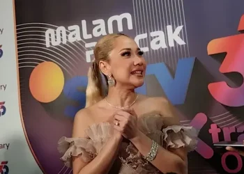 Bunga Citra Lestari Puji Ahn Hyo Seop Setelah Duet di HUT SCTV 35 Suaranya Sangat Bagus