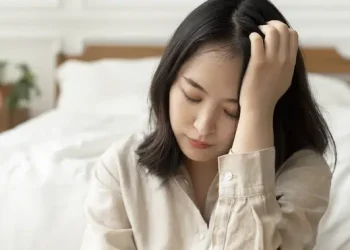 Penyebab Sakit Kepala di Bagian Atas dan Penjelasan Dokter