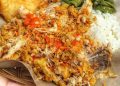 Cara Membuat Ayam Geprek Bumbu Nempel yang Tidak Hanya Pedas