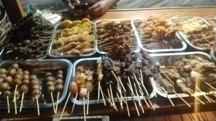 30 Rekomendasi Tempat Makan Enak di Sleman Jogja 2025, Dari Tradisional hingga Kekinian