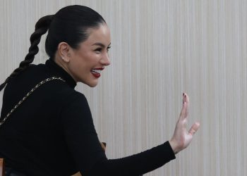 Sidang Lanjutan Kasus Pemerasan dan TPPU, Nikita Mirzani Sebagai Saksi Asisten