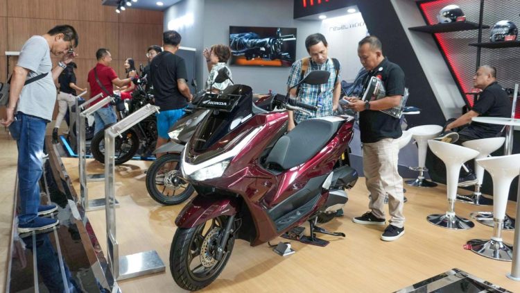 Dukung Mobilitas Harian dengan Daftar Harga Terbaru Skutik 160 Cc
