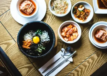 Makan Bibimbap Bisa Bantu Turunkan Berat Badan dan Gula Darah, Ini Caranya