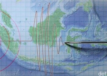Gempa Besar Mengguncang Jakarta, Rumah Mewah dan Istana Pejabat Hancur
