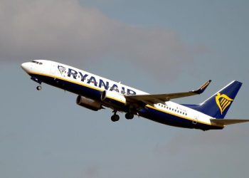 Kisah Sedih Anak Cerebral Palsy Kursi Roda Tidak Diangkut oleh Maskapai