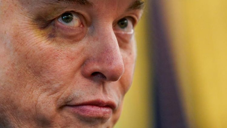 Elon Musk Gugat Apple dan OpenAI karena Khawatir Bisnisnya Mandek