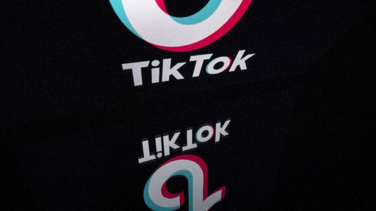 Fitur Live Mendadak Hilang, Penjelasan dari TikTok dan Komdigi