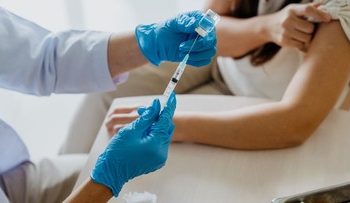 Peneliti Temukan Vaksin Cegah Kanker dan Mencegah Kambuh