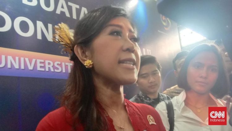 Maraknya Konten Negatif, Meutya Desak Media Sosial Miliki Kantor di Indonesia
