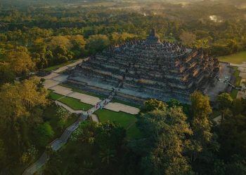 20 Tempat Makan Enak di Magelang Dekat Borobudur untuk Wisata Kuliner 2025