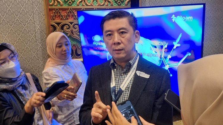 Teknologi Robotik Membantu Bedah Saraf Lebih Aman Tanpa Menggantikan Dokter