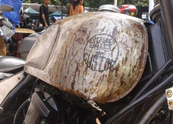 Cara Efektif Menghapus Karat pada Motor