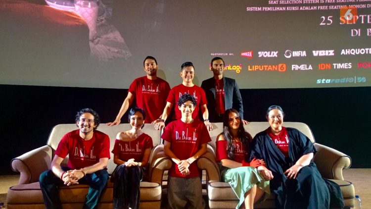 Catatan Amrit Punjabi tentang Dia Bukan Ibu: Peran Ibu, Krisis Identitas dan Kejadian Tak Masuk Akal