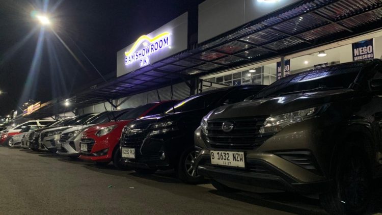 Pasar Menjanjikan, Bursa Otomotif Jadi Pusat Showroom Mobil Bekas Modern