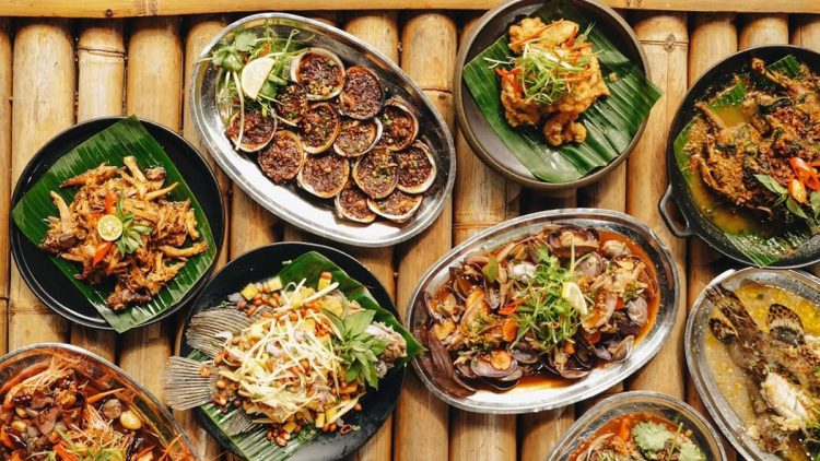 12 Tempat Makan Enak Halal dan Populer di Bedugul Bali 2025