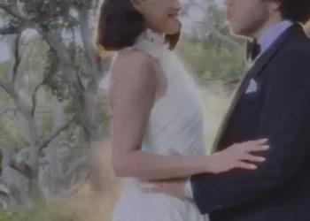 Selena Gomez dan Benny Blanco Menggelar Pernikahan dengan 170 Tamu Undangan