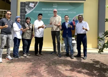 Dorong Digitalisasi 70 Pos Penampungan Susu untuk Peternak Rakyat Jawa Timur