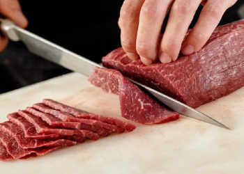 4 Jenis Daging Sehat dan Tinggi Protein Menurut Ahli Gizi