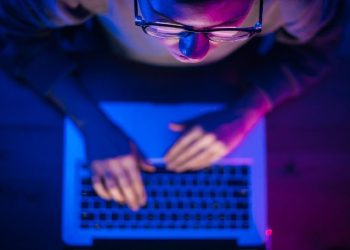 Waspadai Penipuan Aplikasi Palsu Menggunakan Video Demo yang Dapat Mencuri Data Pribadi