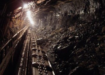 Perusahaan Paksa Pekerja Keruk Bumi, 437 Buruh Terkubur Hidup-Hidup