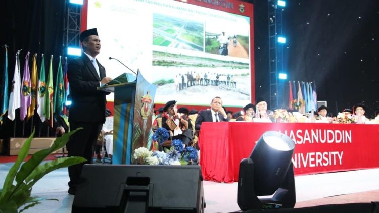 Mentan Dorong Unhas Cetak Berliannya untuk Masa Depan Indonesia