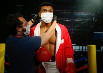 Petinju AS Juara Dunia Ingin Jadi WNI tetapi Memiliki Syarat Unik