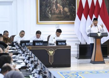 Prabowo Ubah Delapan Rencana Pemerintah 2025 Termasuk Kenaikan Gaji Pejabat