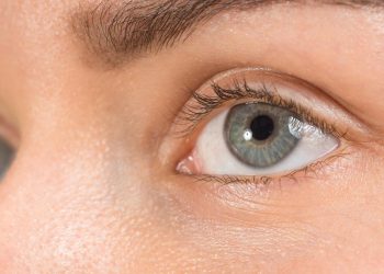9 Tanda Kolesterol Tinggi di Mata yang Perlu Diwaspadai