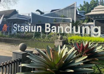 15 Pilihan Restoran Lezat di Bandung Dekat Stasiun Ada Lontong Kari dan Nasi Timbel Lauk Sunda