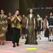 Desain Kontemporer Julianto dan Motif Batik Klasik Iwan Tirta dalam PIFW 2025