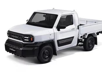 Hilux Champ Hadir dengan Varian Super Pendek Paling Lincah dan Termahal