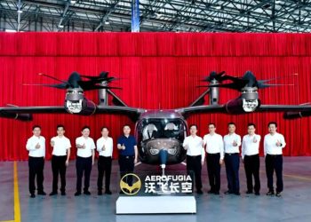 Prototipe Mobil Terbang Pertama eVTOL AE200-100 Diluncurkan oleh Geely