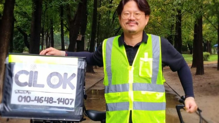 Berita Terpopuler: Kisah Pria Korea Menjadi Pedagang Cilok Keliling di Ansan Korea Selatan