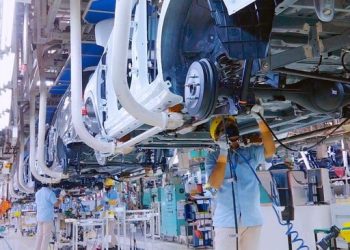 Bos buka suara respons rencana BBM campur etanol sepuluh persen