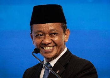 Bahlil Rencanakan Pembangunan PLTS 100 GW Tanpa Mengandalkan APBN
