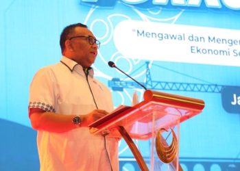 Dorong BUMN Jadi Penggerak Ekonomi Berkeadilan menurut Wamenaker