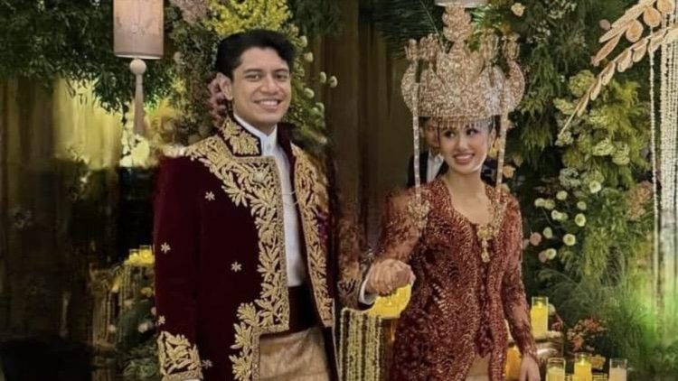 Momen Bersejarah Pernikahan Moshe dan Magisha