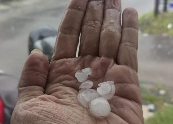 Kalimantan Tengah Mengalami Hujan Es, Ini Penyebabnya