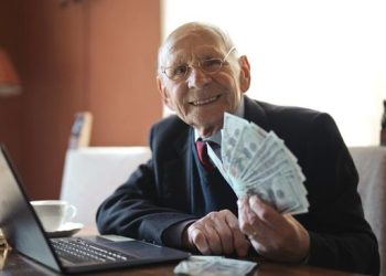 5 Aturan Hidup Agar Manusia Tidak Terjebak Dalam Cinta Harta