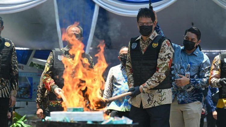 Purbaya Akan Ubah Pusat Produksi Rokok Ilegal Menjadi Kawasan Industri