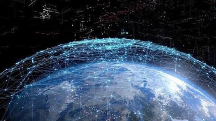 Kaji Implementasi Koneksi HP ke Satelit Seperti Starlink