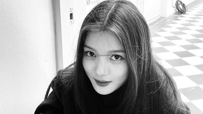 Kim Yoo Jung Dipaksa Diet Sejak Kecil Kini Tidak Bisa Makan Banyak