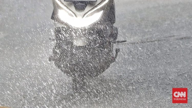 Puncak Musim Hujan November 2025 hingga Februari 2026