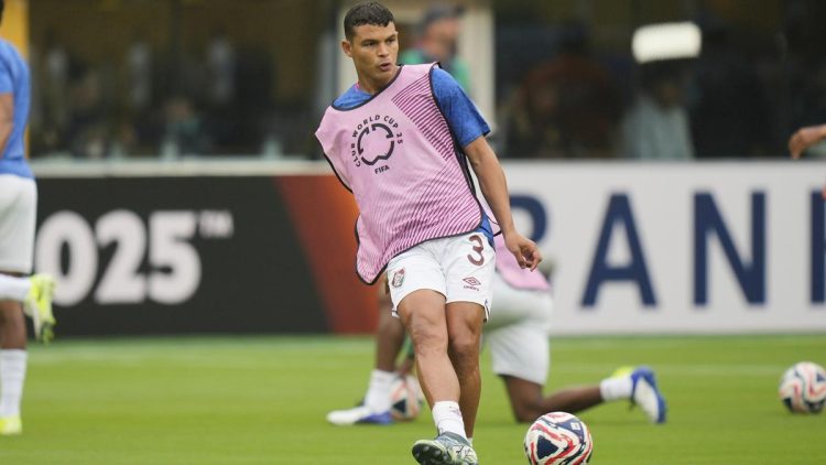 Thiago Silva Pilih Gabung Klub Portugal Bukan Chelsea atau AC Milan Ini Alasannya