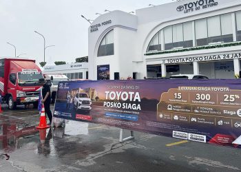 Bridgestone dan Toyota Buka Posko Siaga Nataru Tawarkan Cek dan Servis Ban