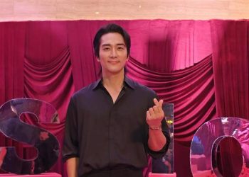 Momen Song Seung Heon Tiba di Jakarta: Saya Ingin ke Indonesia dan Senang Bisa Datang