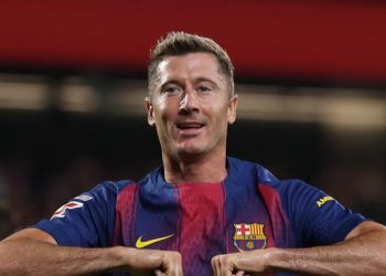 Ragu pada Lewandowski dan Torres yang Makin Bersinar