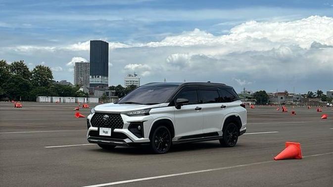 Daftar 10 Merek Terlaris di Indonesia November 2025 tanpa Menggoyahkan Toyota