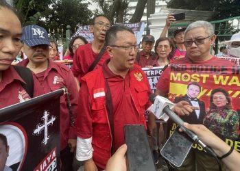 Korban Wanaartha Menuntut di Kedubes AS dan Kementerian Luar Negeri